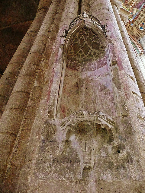 ely cathedral, niche