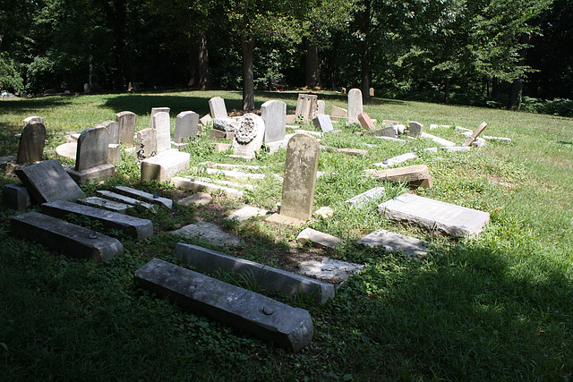 166.MountZionCemetery.Georgetown.27O.NW.WDC.21June2010