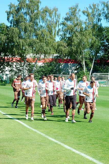 St. Pauli 2. Training 10-11  001