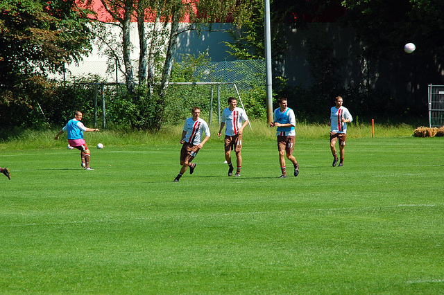 St. Pauli 2. Training 10-11  009