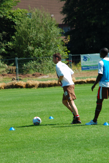 St. Pauli 2. Training 10-11  017