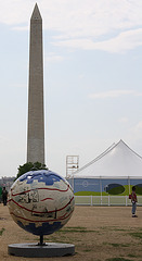 50.CoolGlobes.EarthDay.NationalMall.WDC.22April2010