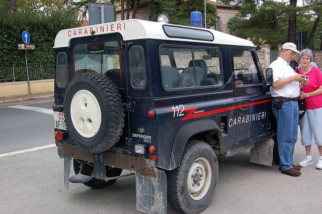 Carabinieri: timataj kaj amataj!