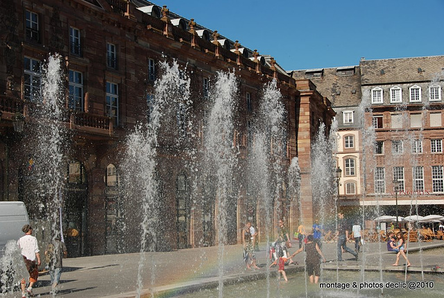 les jets d'eau place Kleber190