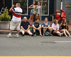 16.WaitingForPrideParade.PStreet.NW.WDC.12June2010