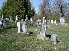 Old Burt cemetery /  Cimetière Old Burt - Près de Essex, NY- USA.  23 avril 2010