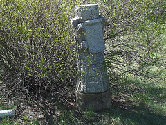 Old Burt cemetery /  Cimetière Old Burt - Près de Essex, NY- USA.  23 avril 2010