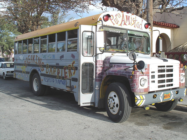 Autobus puro amistad