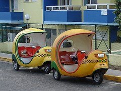 TAXI !!!    Varadero, CUBA.  3 février 2010