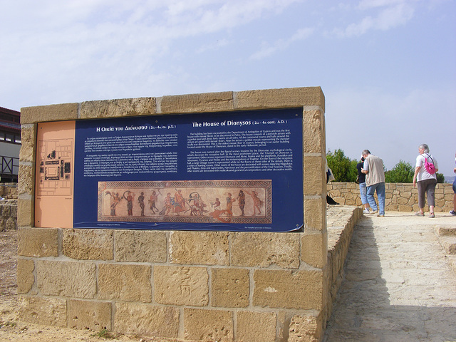 à Chypre vers le temple de Dionysos