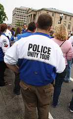 06.Pre.PoliceUnityTour.NLEOM.WDC.12May2010