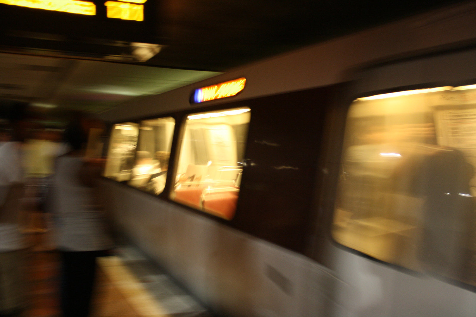 03.WMATA1.LEnfantPlaza.SW.WDC.2July2010