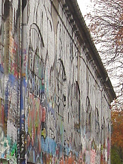 Mur artistique en perspective / Artistic wall in perspective - Christiania  /  Copenhague - Copenhagen.  October 26th 2008