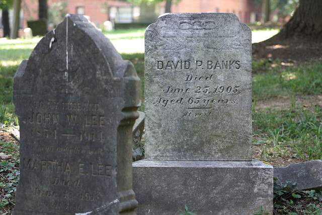 95.MountZionCemetery.Georgetown.27O.NW.WDC.21June2010