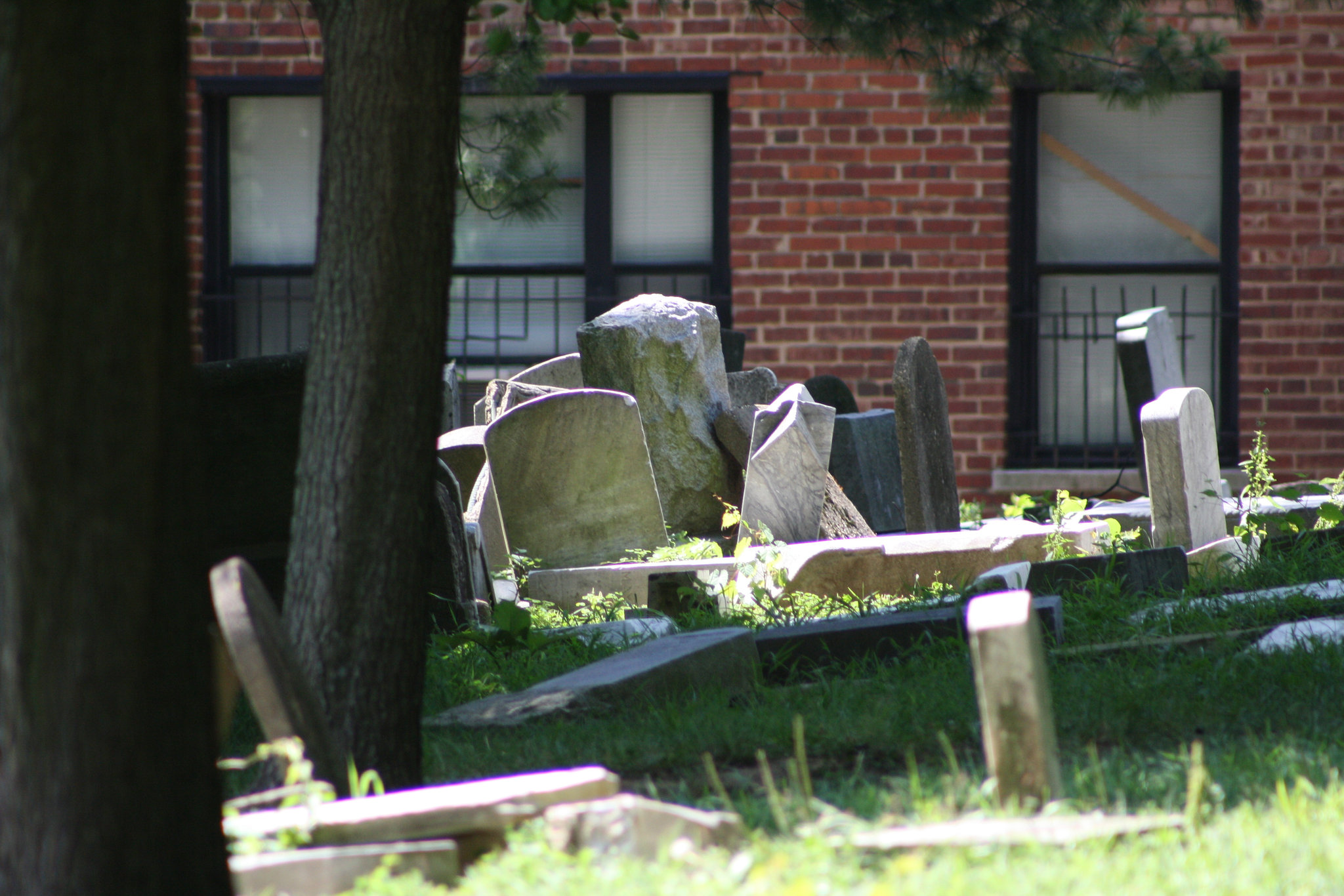 104.MountZionCemetery.Georgetown.27O.NW.WDC.21June2010