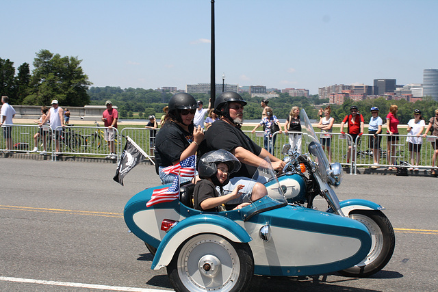 82.RollingThunder.LincolnMemorial.WDC.30May2010