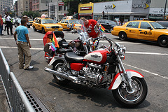 01.40thPride.Parade.NYC.27June2010