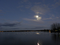 J'éclaire le lac