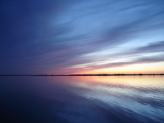 Coucher de soleil / Sunset   - Ville de Lery, Québec. CANADA - 25-04-2010 - Photo originale