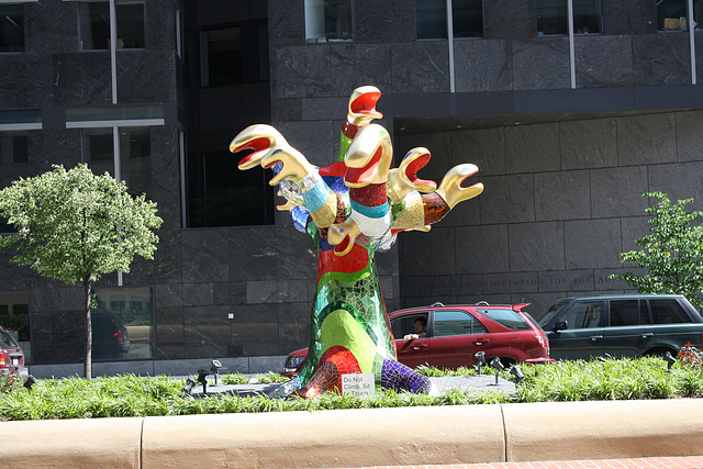 29.NikiDeSaintPhalle.NMWA.NYAvenue.WDC.15May2010