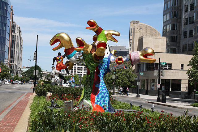 36.NikiDeSaintPhalle.NMWA.NYAvenue.WDC.15May2010