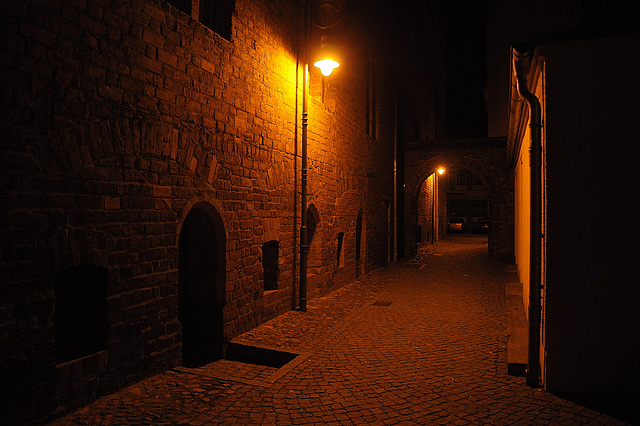 Gasse hinter dem Rathaus