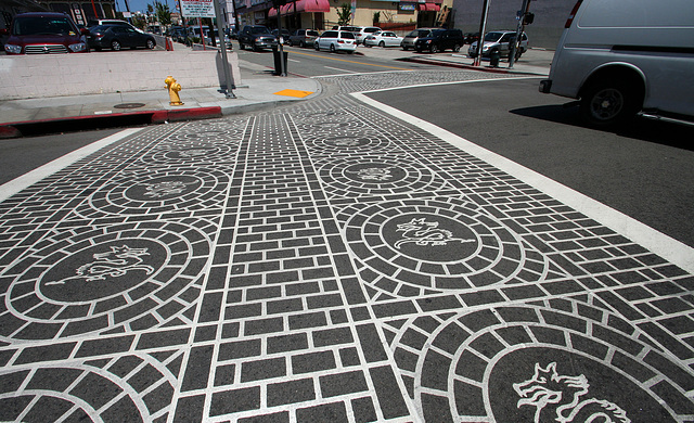 Chinatown Crosswalk (7049)