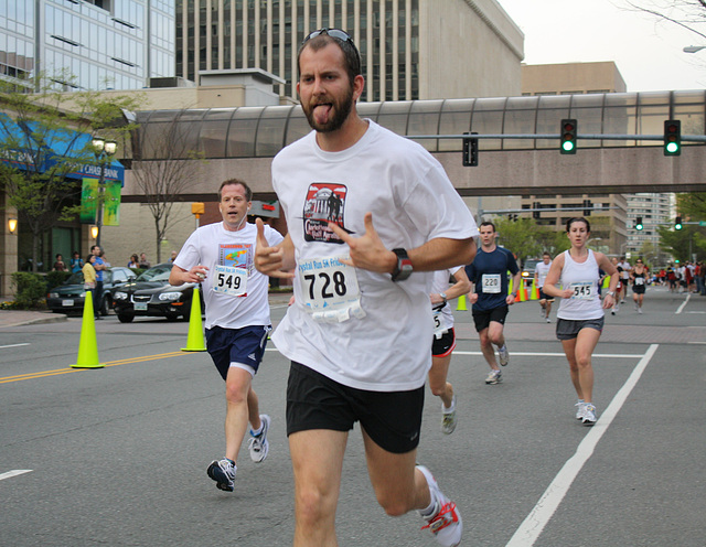 181.TheRace.5KRun.CrystalDrive.ArlingtonVA.2April2010