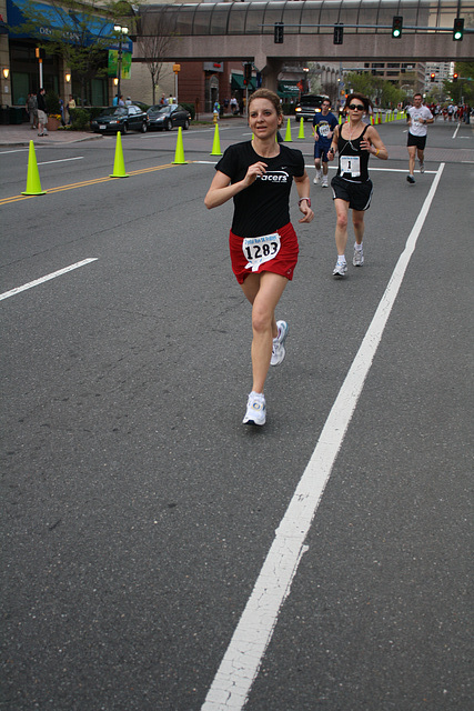 186.TheRace.5KRun.CrystalDrive.ArlingtonVA.2April2010