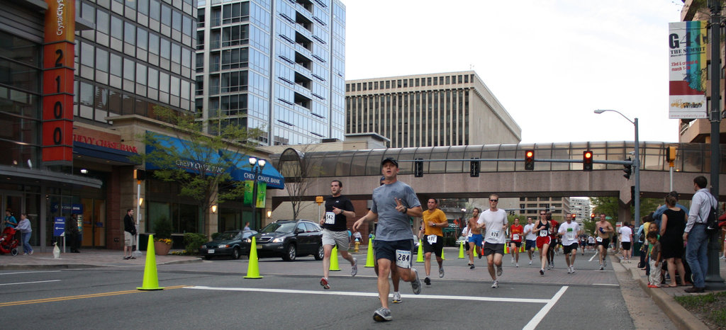 190.TheRace.5KRun.CrystalDrive.ArlingtonVA.2April2010