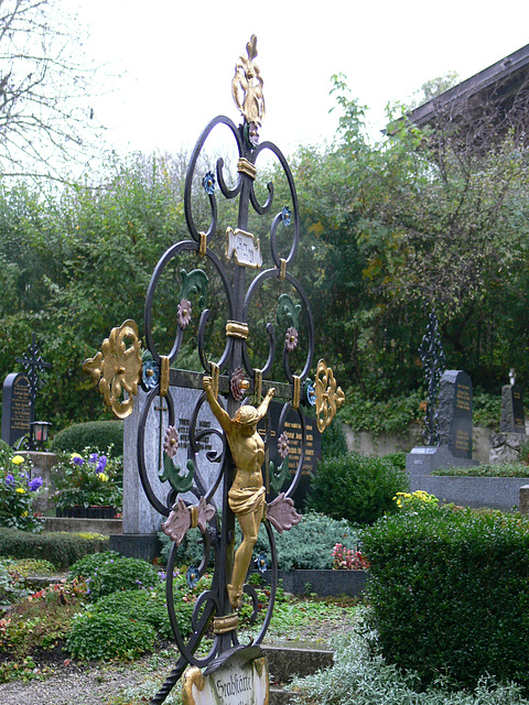 Friedhof in Leutstetten