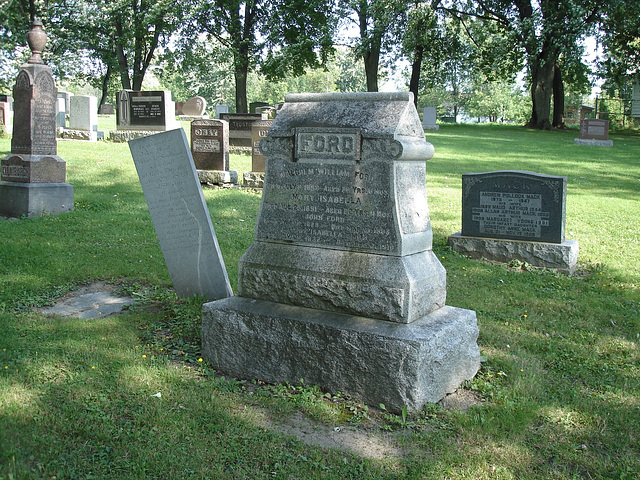 Protestant cemetery  / Cimetière protestant - Huntington Qc. CANADA . 30-08-2010