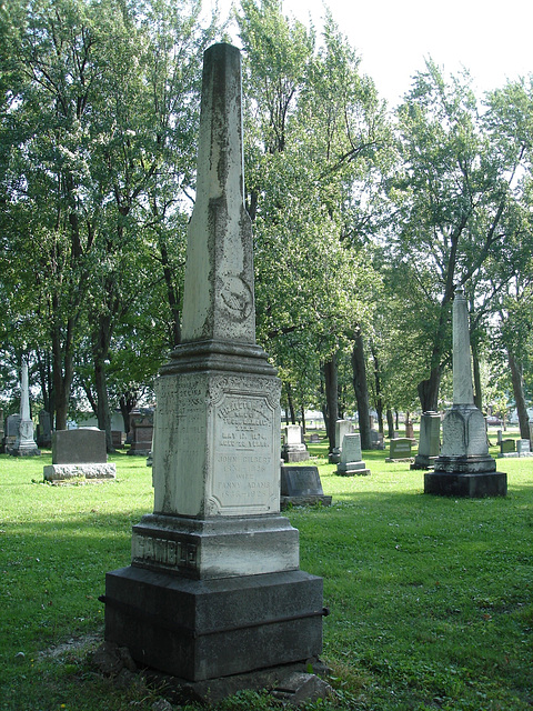 Protestant cemetery  / Cimetière protestant - Huntington Qc. CANADA . 30-08-2010