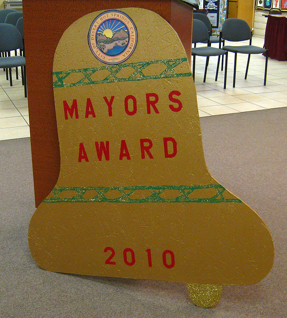 Prototype Holiday Lighting Award (6035)