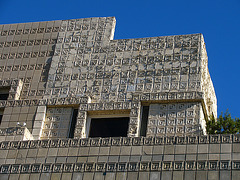 Ennis House (2128)