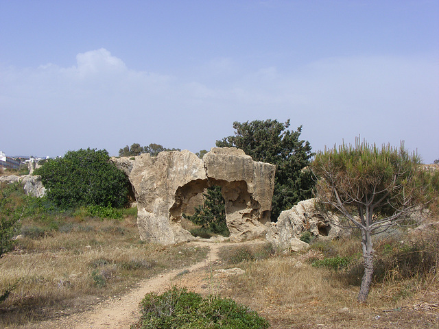 à Chypre