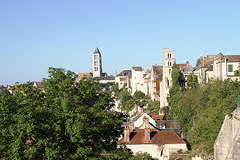 Château-Landon côté ramparts