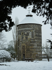 Bishopstone dovecot in the snow