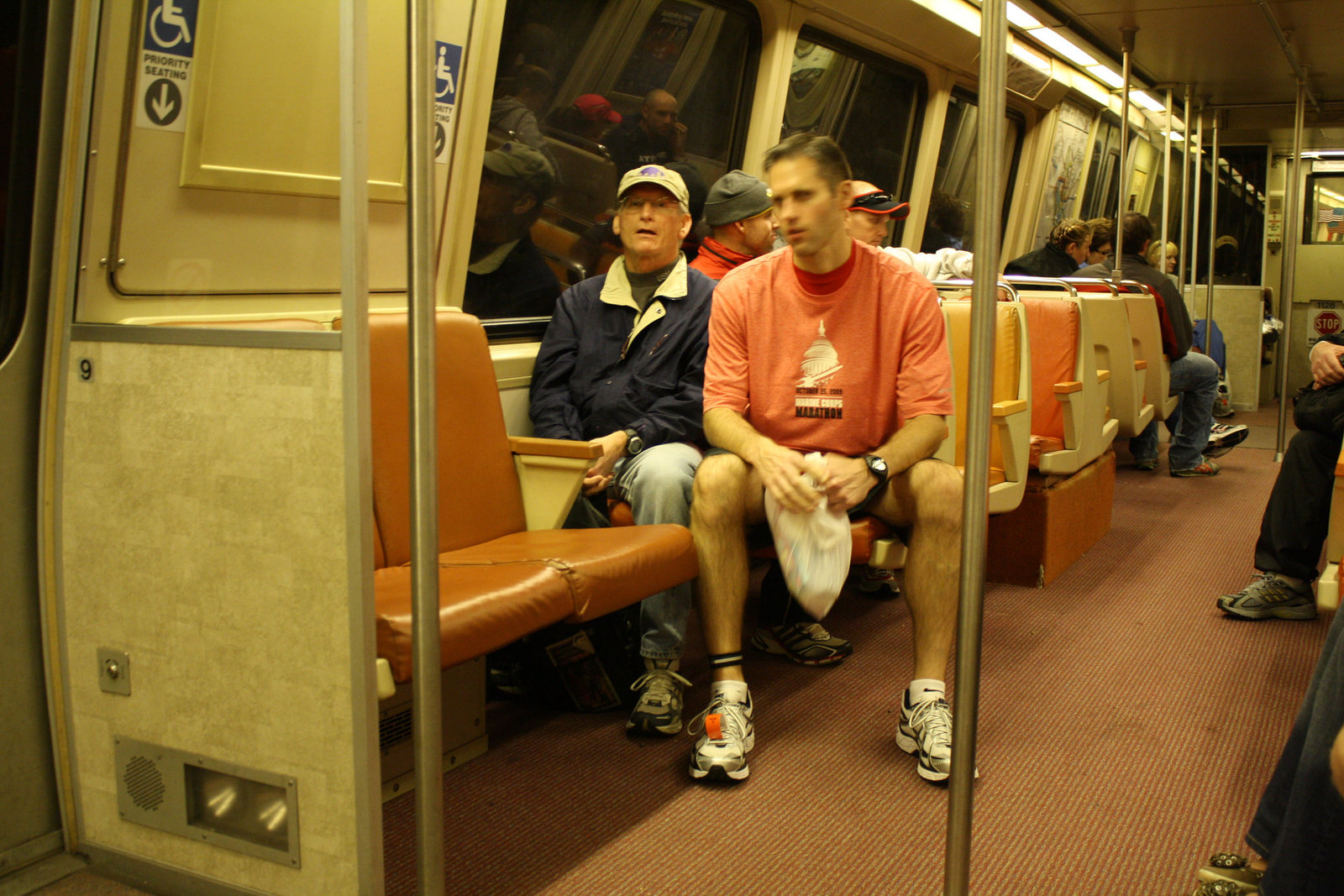 01.WMATA.BlueLine.Franconia.WDC.25October2009