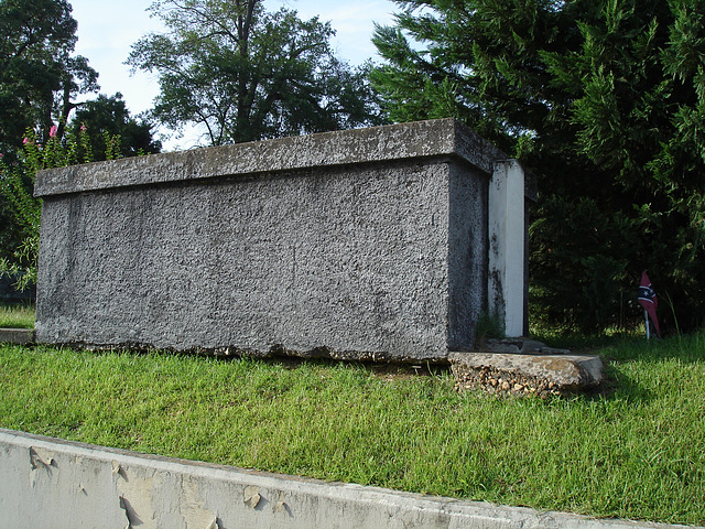 Le cimetière de Bastrop / Bastrop's cemetery -  Louisiane, USA. 8 juillet 2010.