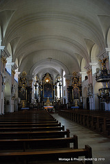 intérieur d'église