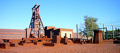 Stahl.Modell und Zeche Zollverein