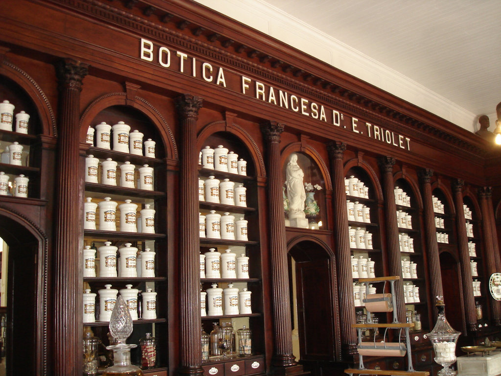 Musée de la pharmacie / Drugstore museum - Matanzas, CUBA. 5 février 2010