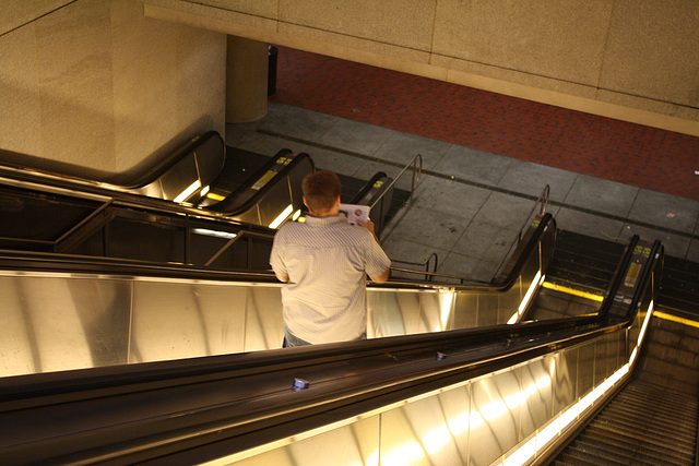 01.WMATA.MountVernonSquare.NW.WDC.9October2009