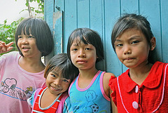 Thai kids in Minburi outside Bangkok