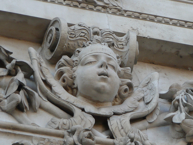 st.paul's cathedral, snooty cherub