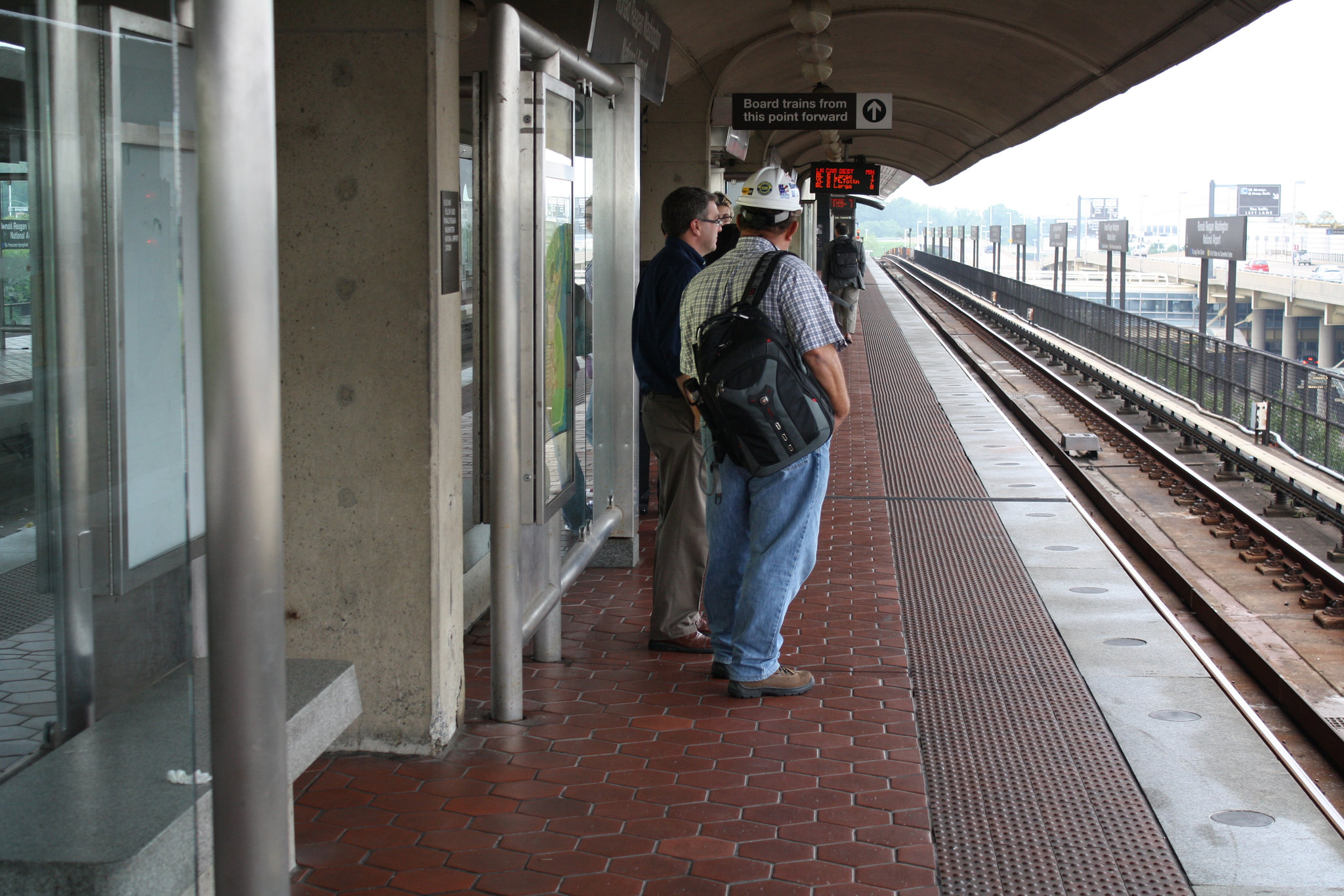 02.WMATA.RRWNA.Alexandria.VA.28August2009