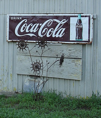 Antiquités texanes / Texan antiques - Jewett, Texas. USA - 6 juillet 2010 - Recadrage