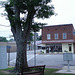 Leonelli's coffee buzz bench /  Banc buzzien - Hamilton, Alabama. USA - 10 juillet 2010.