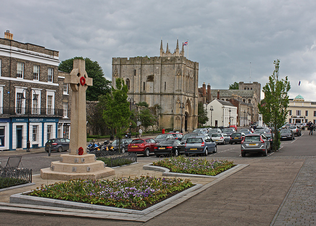 War Memorial and Abbey Gate